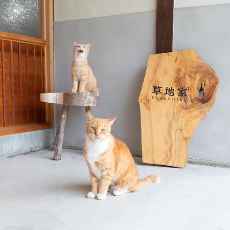 猫と図書館のある宿 草地家 Kusachike Minamiawaji Buitenkant foto