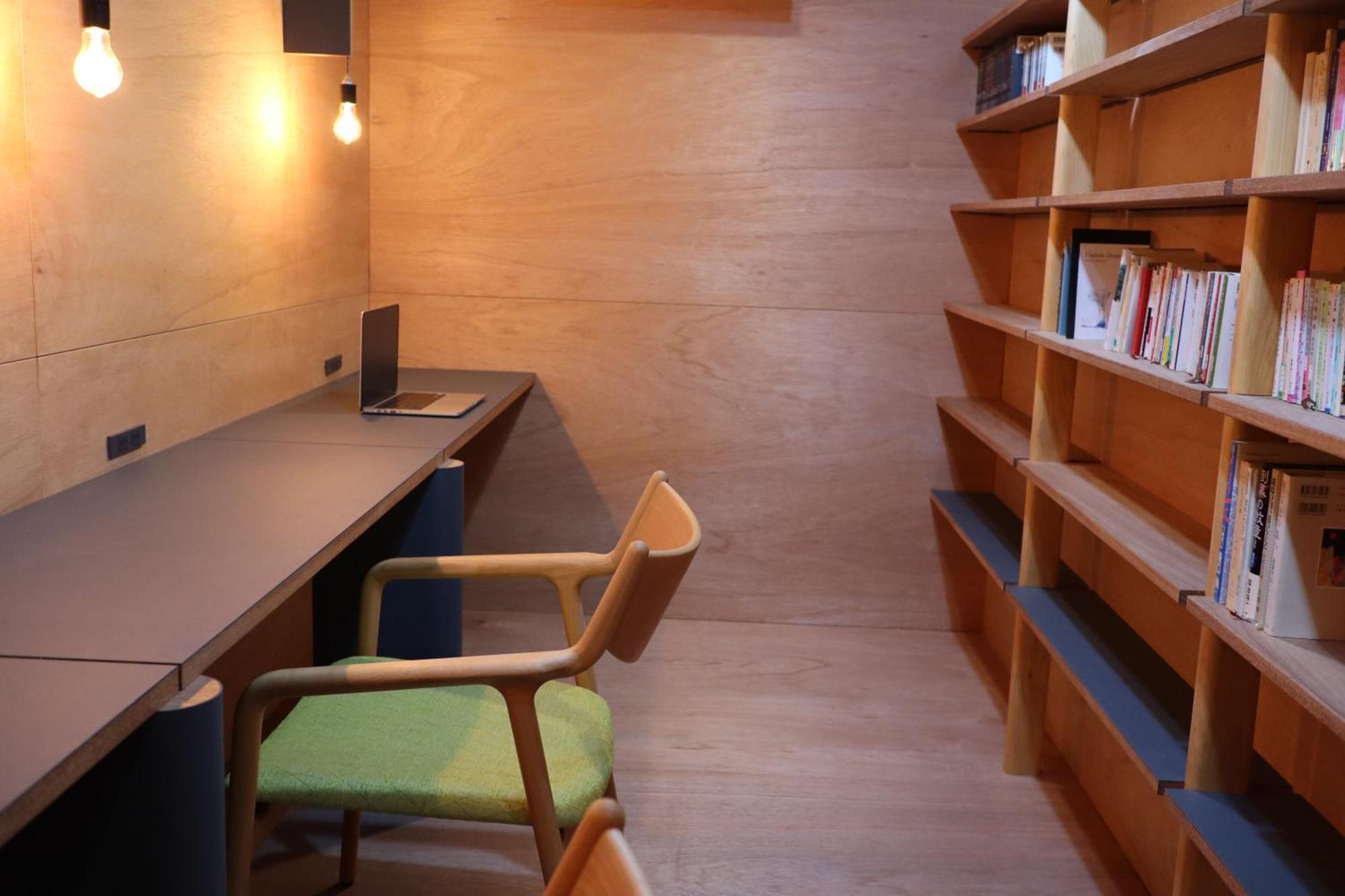 猫と図書館のある宿 草地家 Kusachike Minamiawaji Buitenkant foto